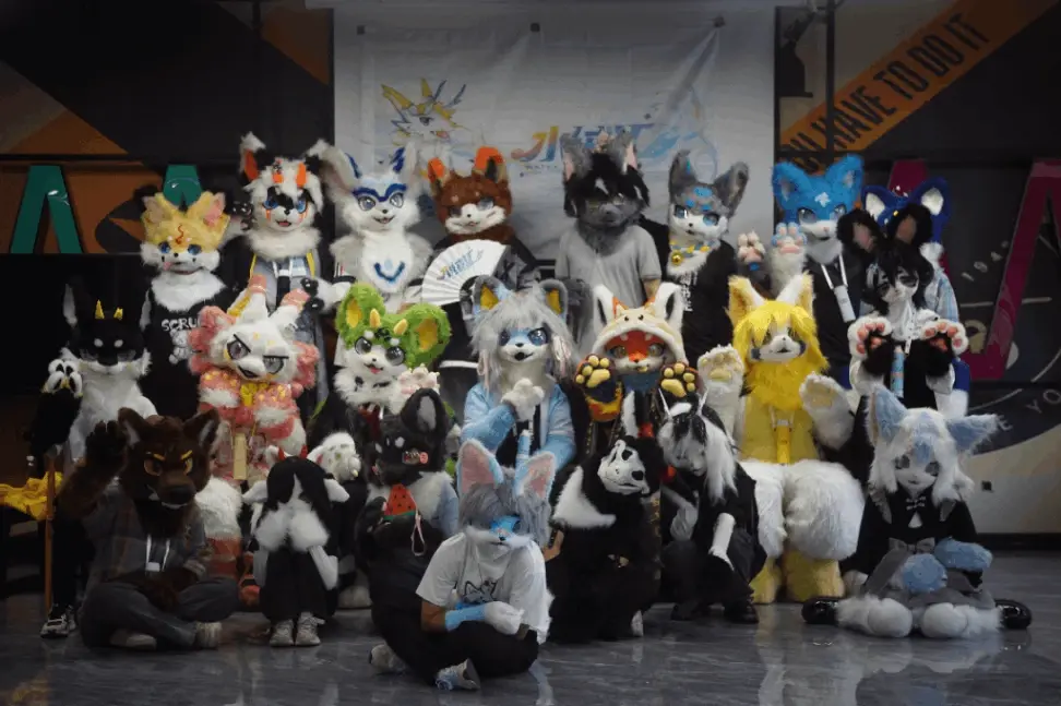 云海仙踪 宣传图集 1-Furry百科